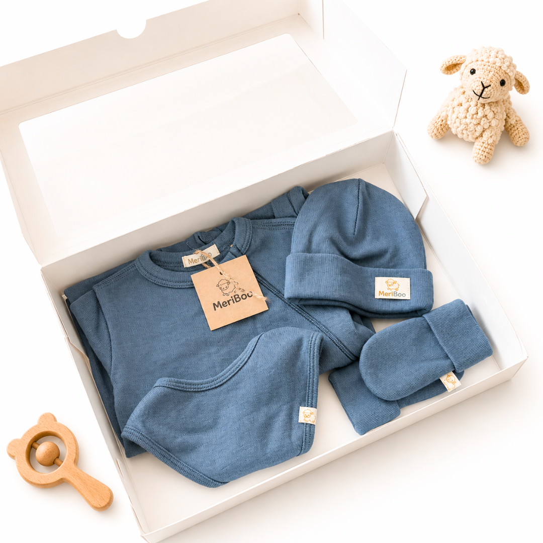 Комплект за изписване от сертифицирано фино мерино "Newborn Essentials"